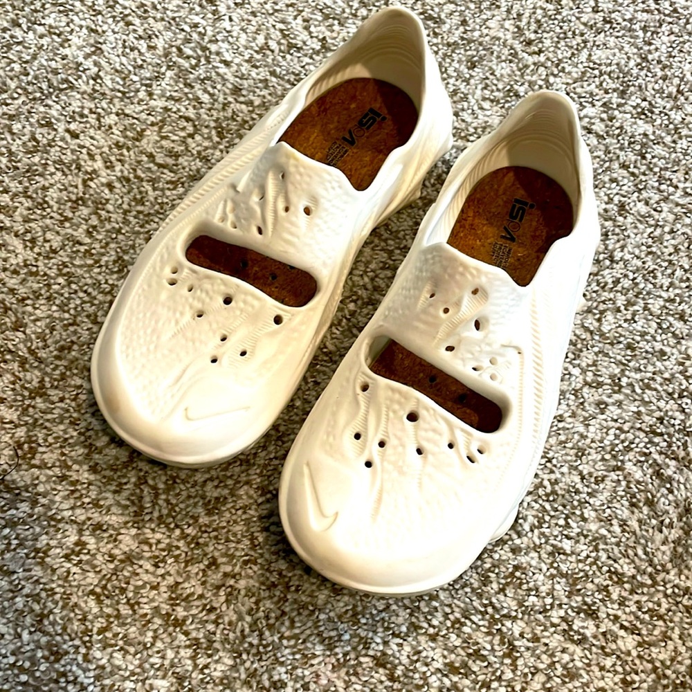 Nike ISPA Universal Natural Foam Shoes